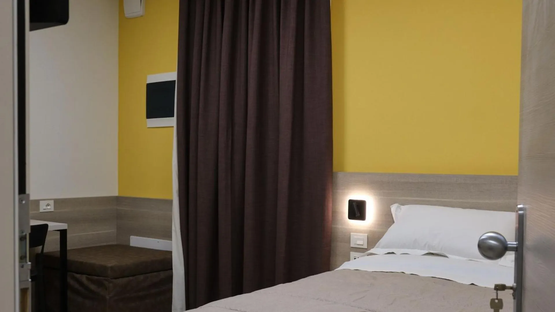 Guest house Room In Bb - Double Room With Special Accesses In A Bb In Porto Viro