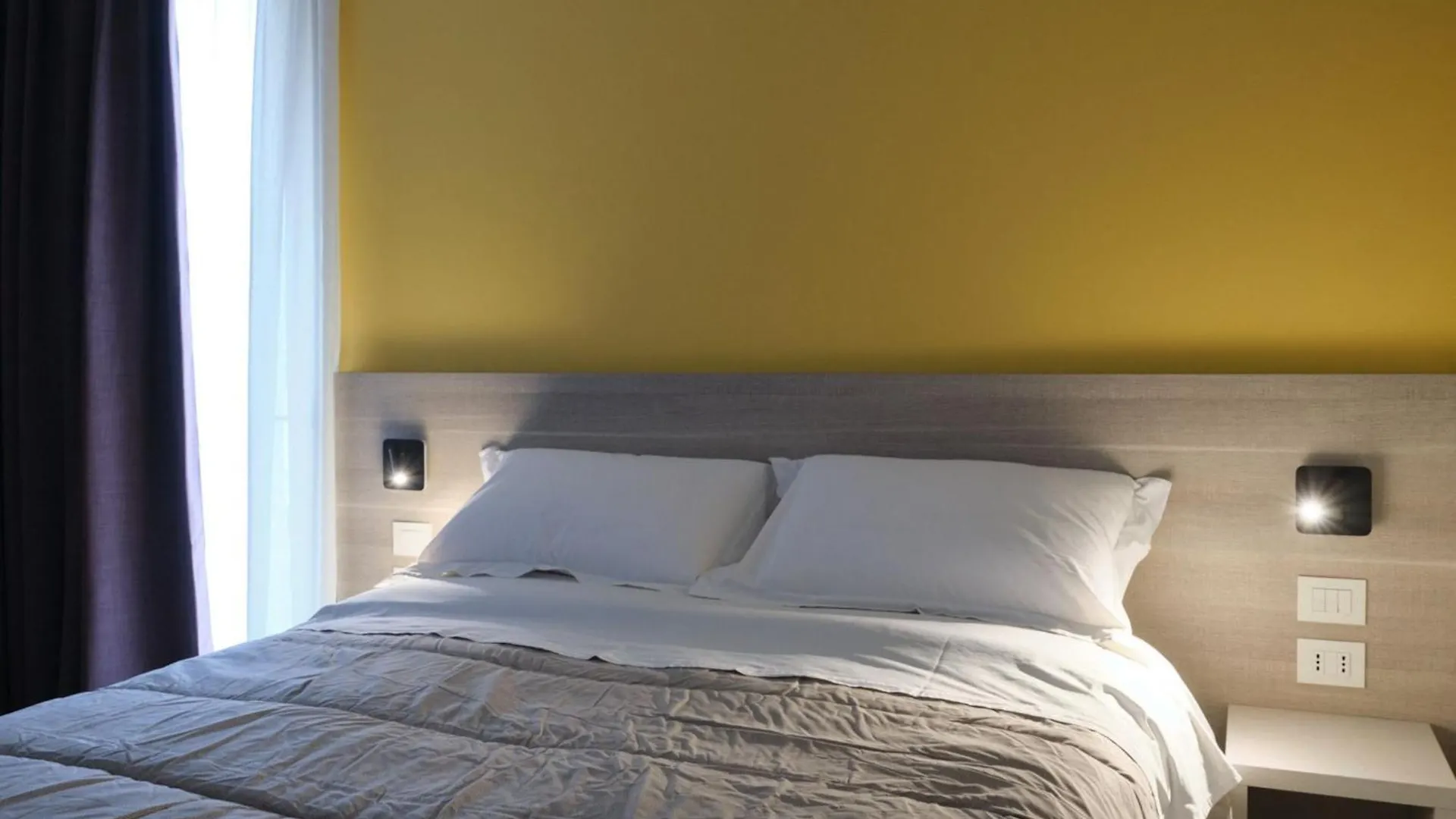 Guest house Room In Bb - Double Room With Special Accesses In A Bb In Porto Viro Italy