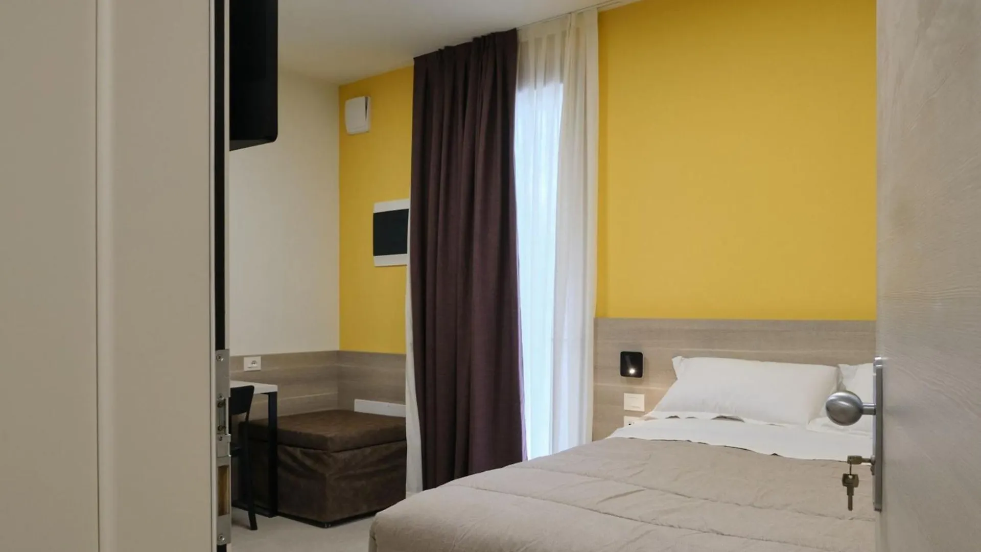 Room In Bb - Double Room With Special Accesses In A Bb In Porto Viro 0*,